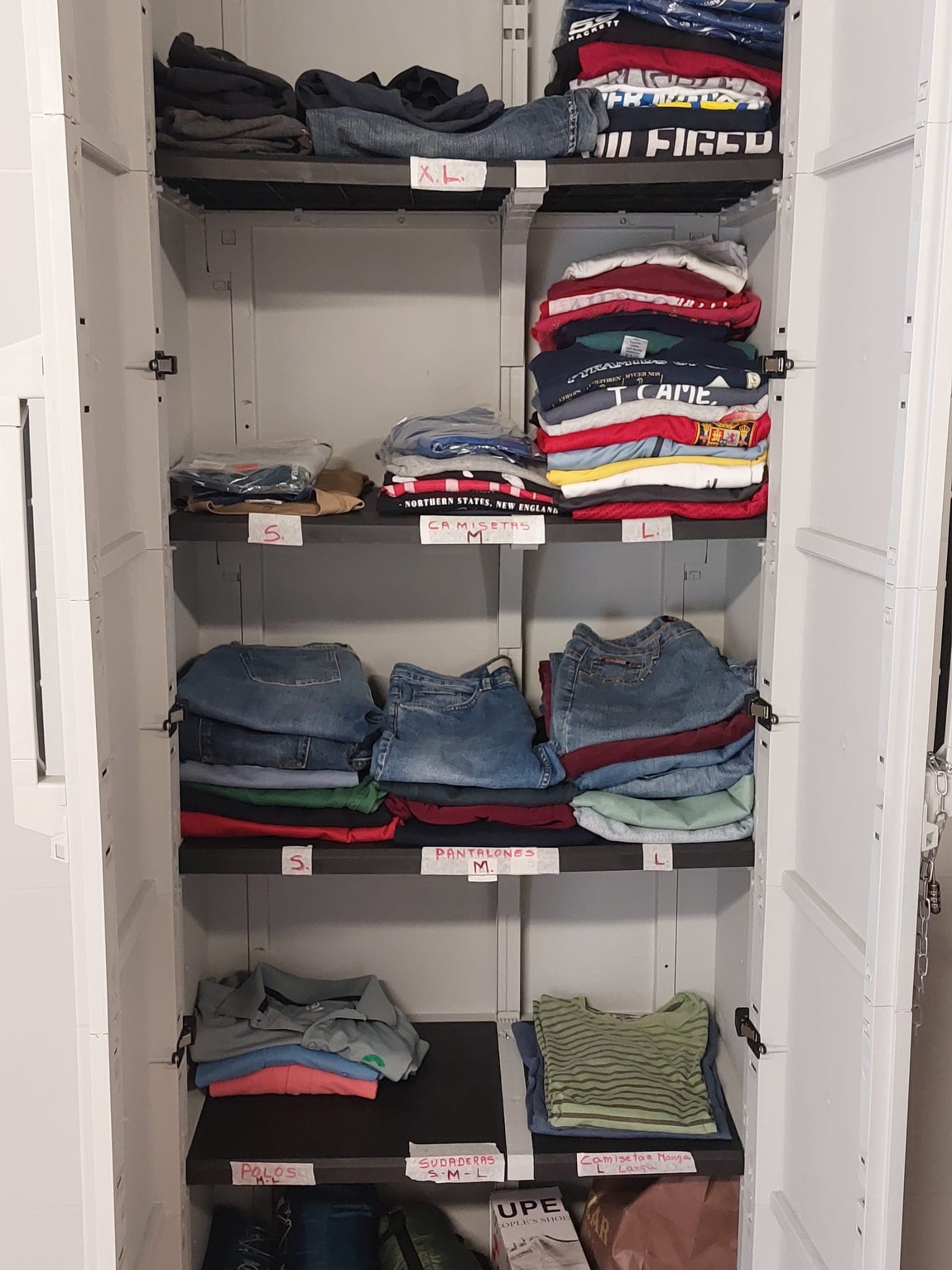 Ropero solidario